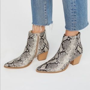 Coconuts by Matisse Vegan Leather Going West Boots